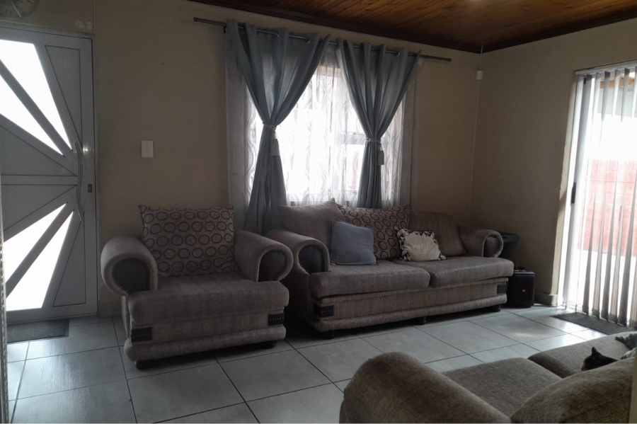 3 Bedroom Property for Sale in Malibu Village Western Cape